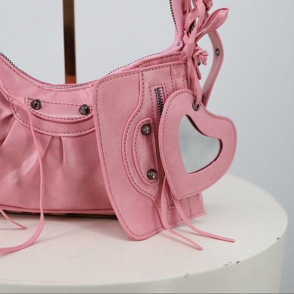Studded Purse And Mirror Detail Shoulder Bag in Pink Faux Leather - Picture 6 of 7